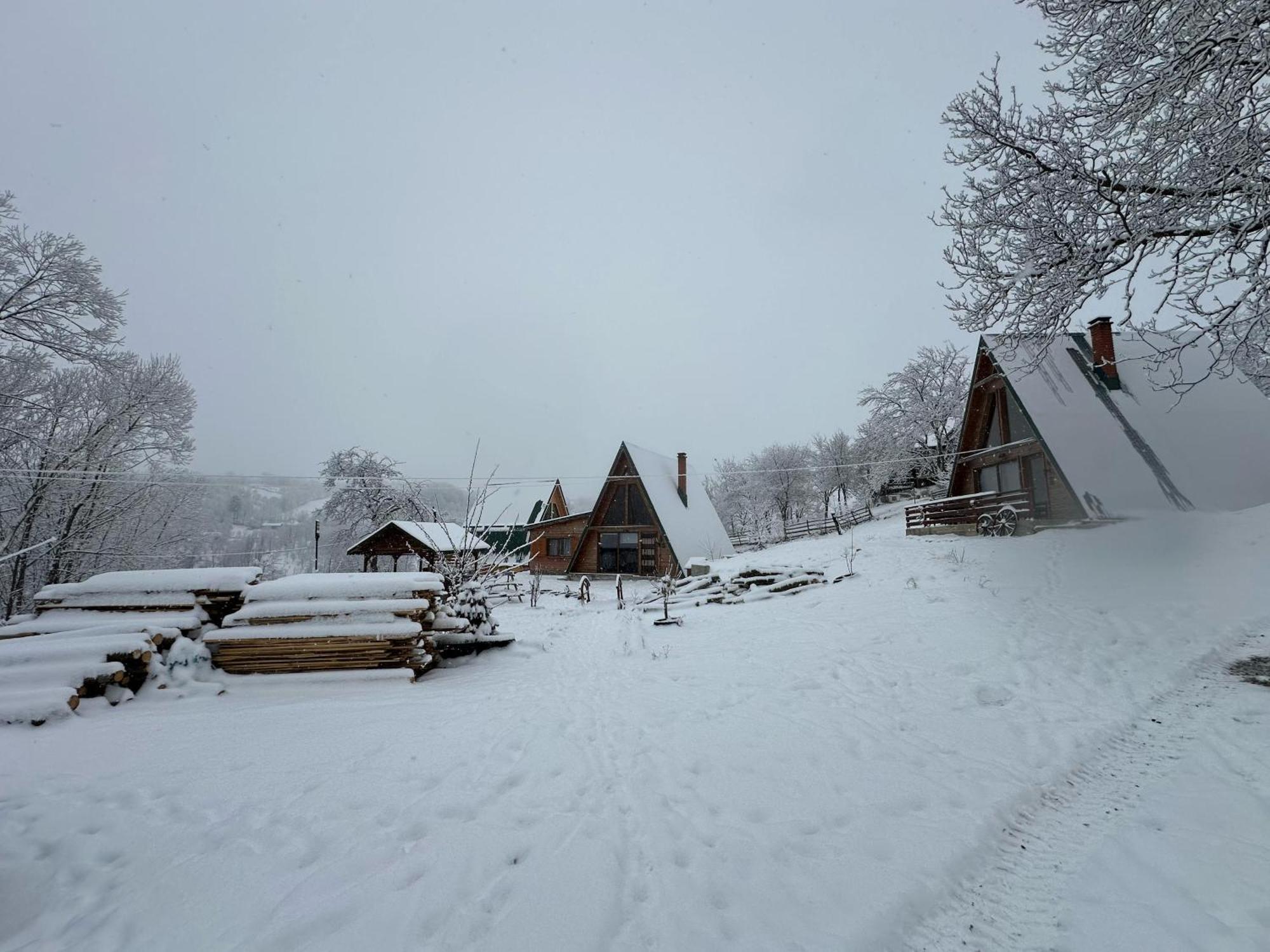 Rubicon Cabins Secaria Εξωτερικό φωτογραφία
